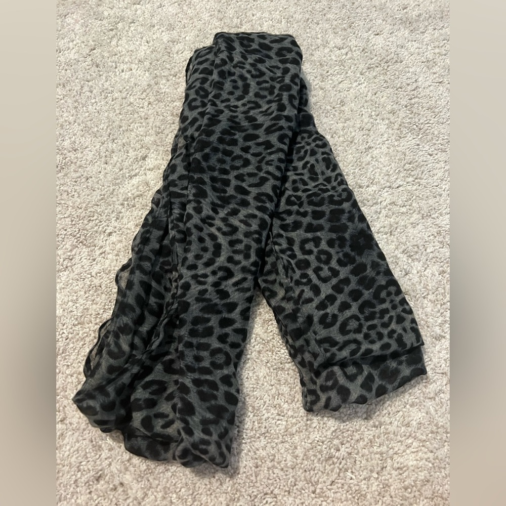 Snow Leopard Scarf